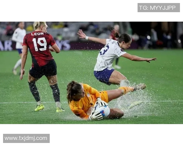 加拿大足球明星的崛起与挑战探索及其在国际赛场的表现和影响 加拿大足球明星的崛起与挑战探索及其在国际赛场的表现和影响